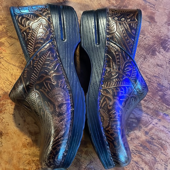 Dansko shoes - Picture 6 of 6